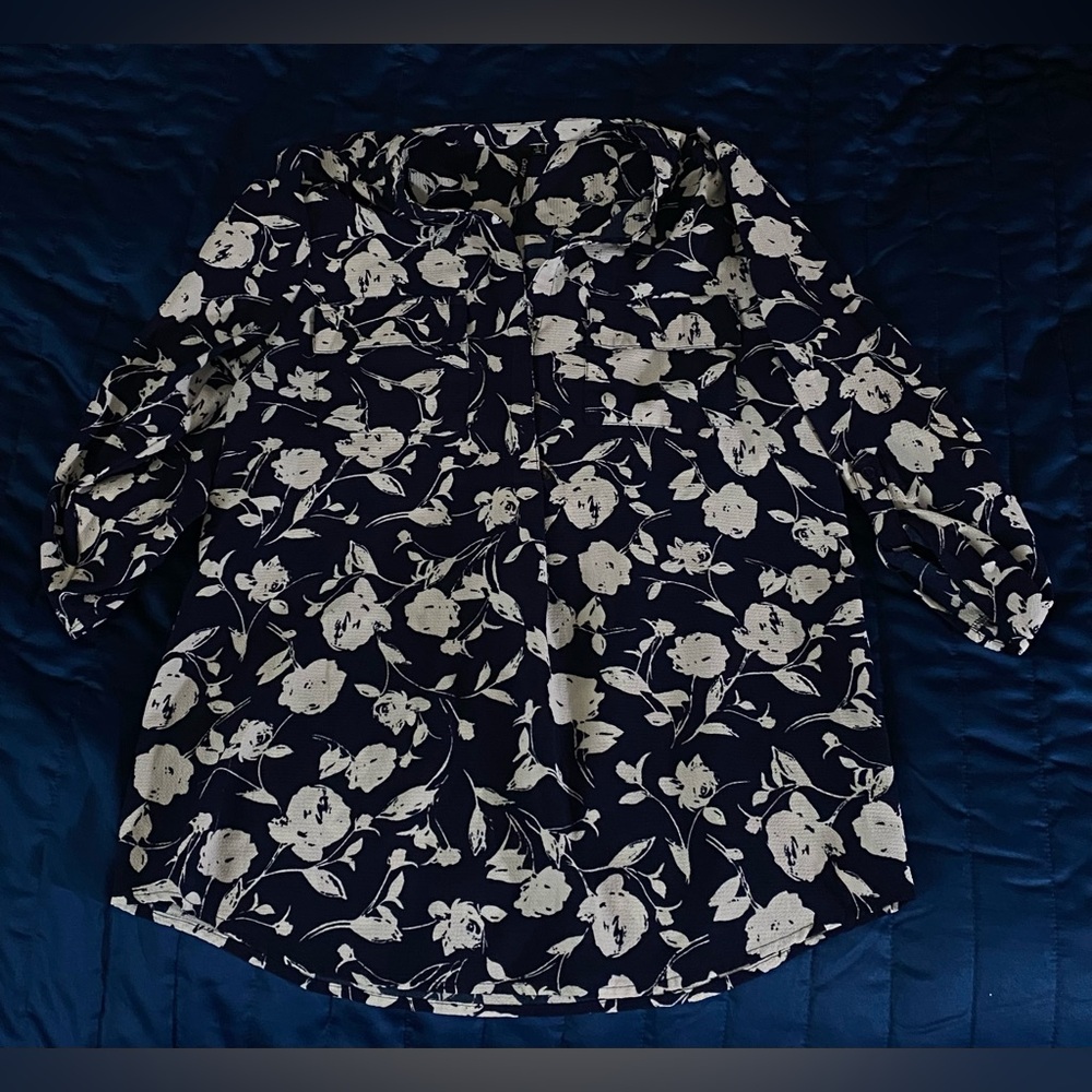 Cathy Top Size Small